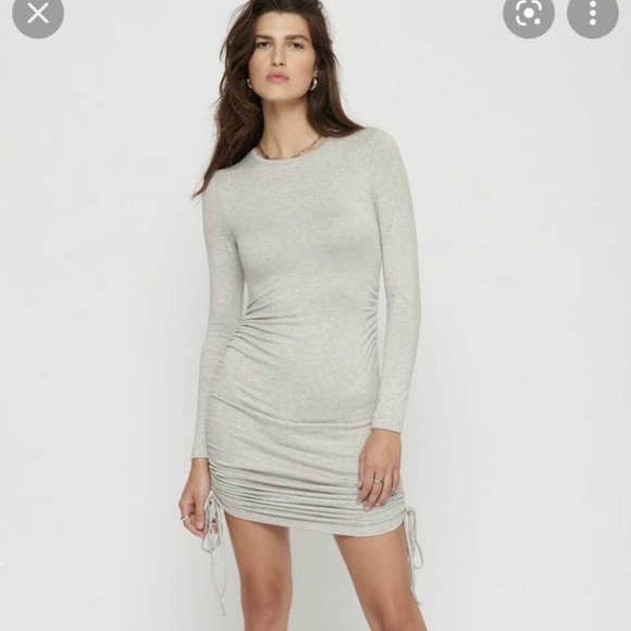 Dynamite Kyle Dress - Picture 1 of 3